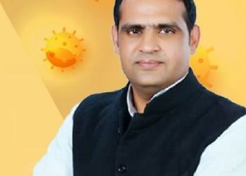 निर्दलीय प्रत्याशी अजीत फोगाट के साथ मारपीट की कोशिश, गाड़ी सवारों ने घेरा बंदी करने का प्रयास किया। थाने में दी शिकायत