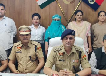 गैंगस्टर कौशल की पत्नी लेडी डॉन मनीषा को STF टीम ने राजस्थान की जयपुर पुलिस व गुरुग्राम पुलिस ने साथ संयुक्त ऑपरेशन चला कर किया गिरफ्तार-