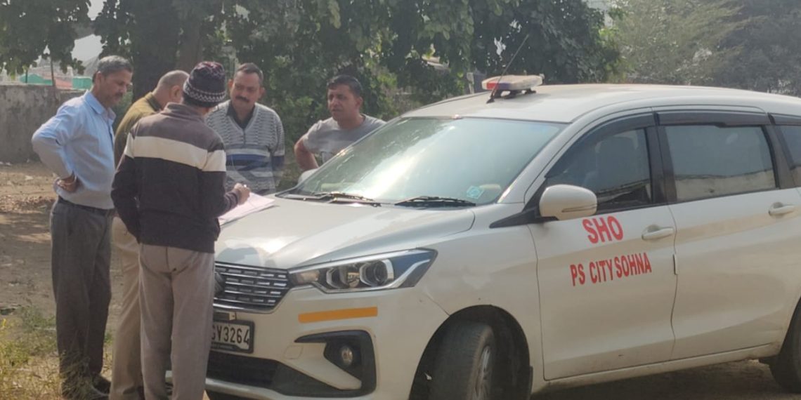 सर्दी शुरू होते ही चोर ढहाने लगे सितम-XEN ऑफिस की दीवार तोड़कर कंप्यूटर सहित कीमती समान चोरी।