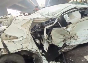 तेज रफ्तार कार का कहर,K.R मंगलम university के दो student की मौ_त तीन घायल।