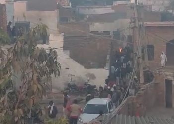 MewatCrimeNews|दो पक्षों के बीच हुआ खू*नी संघर्ष 18 वर्षीय युवती को जिंदा जलाया,43 के खिलाफ मुकदमा दर्ज(video)