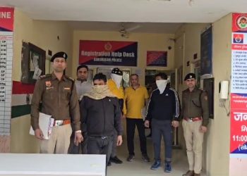 साइबर सिटी गुरुग्राम में दिनदहाड़े आग लगाने वाले तीन आरोपी चढ़े पुलिस के हत्ते(वीडियो)
