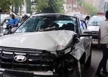 गुरुग्राम में ई-रिक्शा ड्राइवर की मौत: क्रेटा कार ने मारी टक्कर