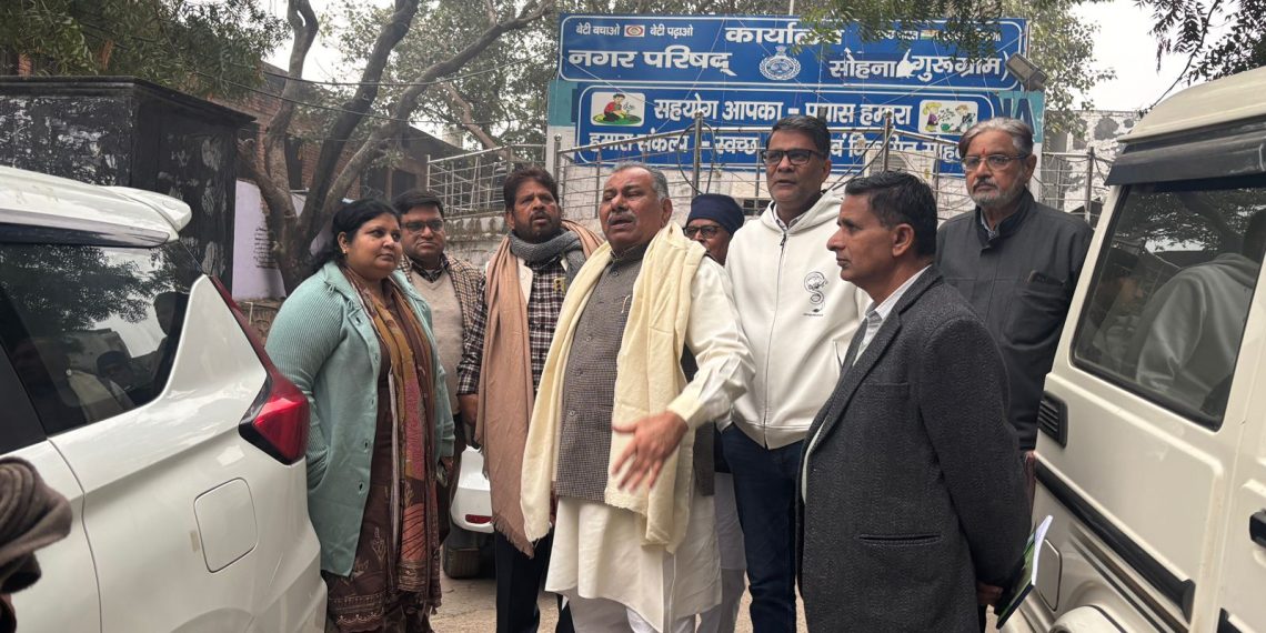 सोहना विधायक ने किया नगर परिषद का औचक निरीक्षण-